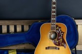 Gibson 2010 Hummingbird Ice Tea.jpg